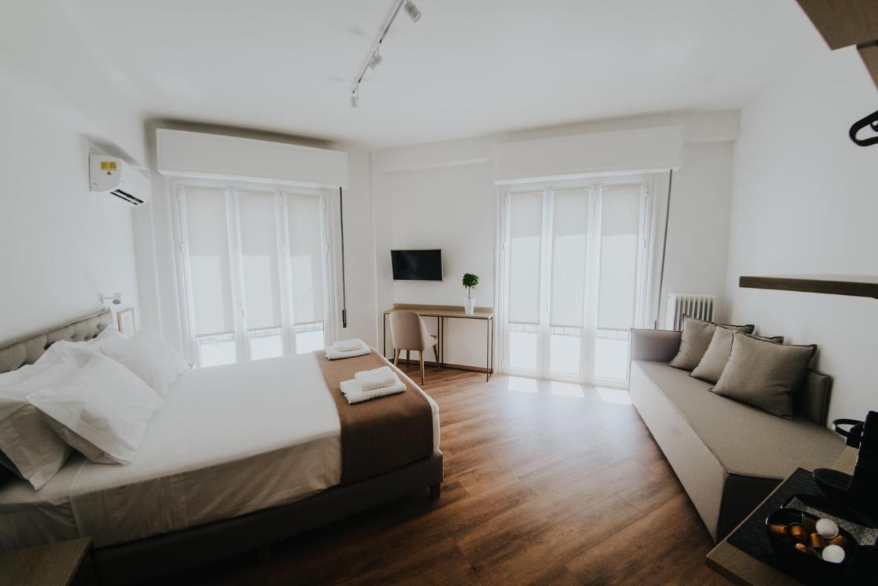 Voulis Attico Rooms & Apartments 雅典 外观 照片