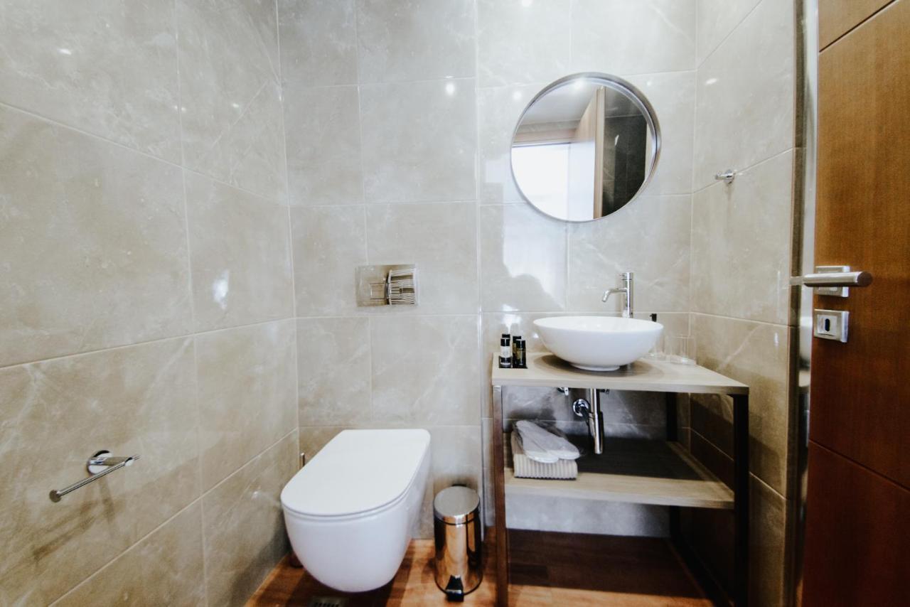Voulis Attico Rooms & Apartments 雅典 外观 照片